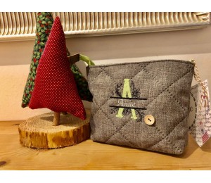 Stickdatei - Doodle Blumen Alphabet Monogram geteilt "A"